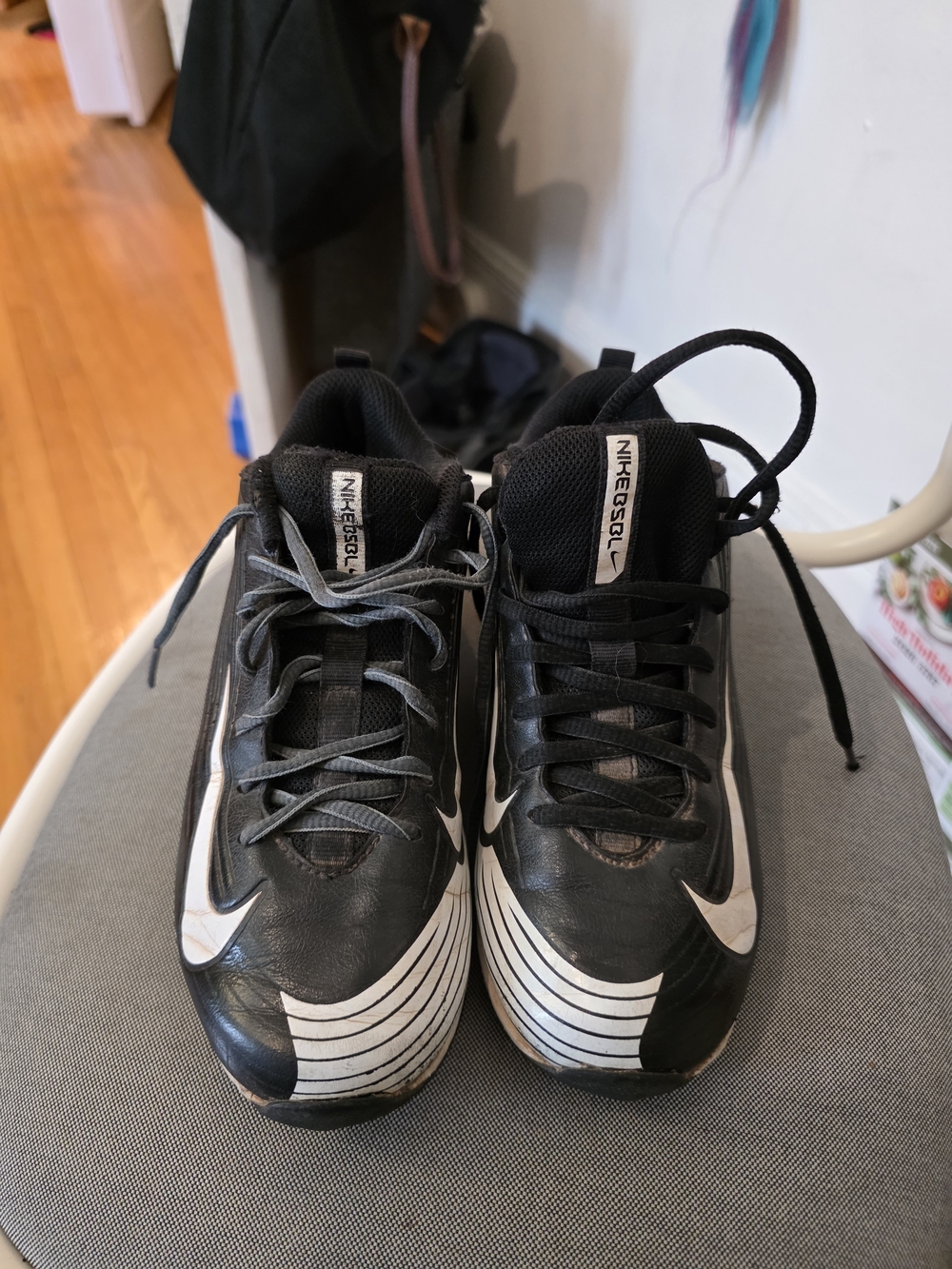 Nike Kids Black and White Athletic Shoes